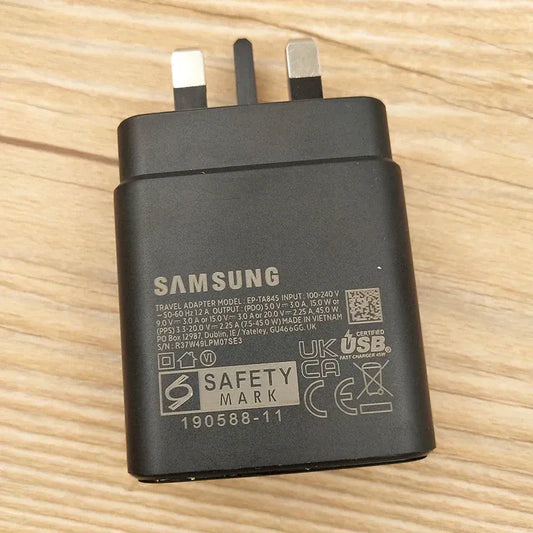 Original Samsung 45W Super Fast Charger + USB-C Cable (EP-TA845)